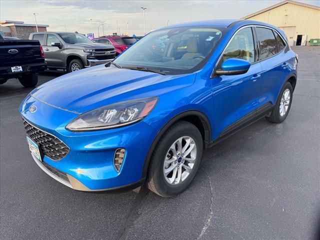 2020 ford escape se
