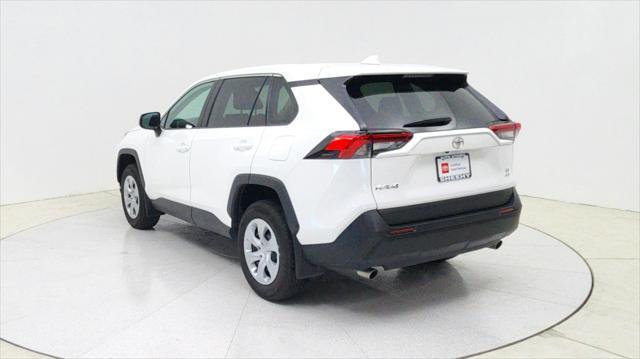 2024 toyota rav4 le