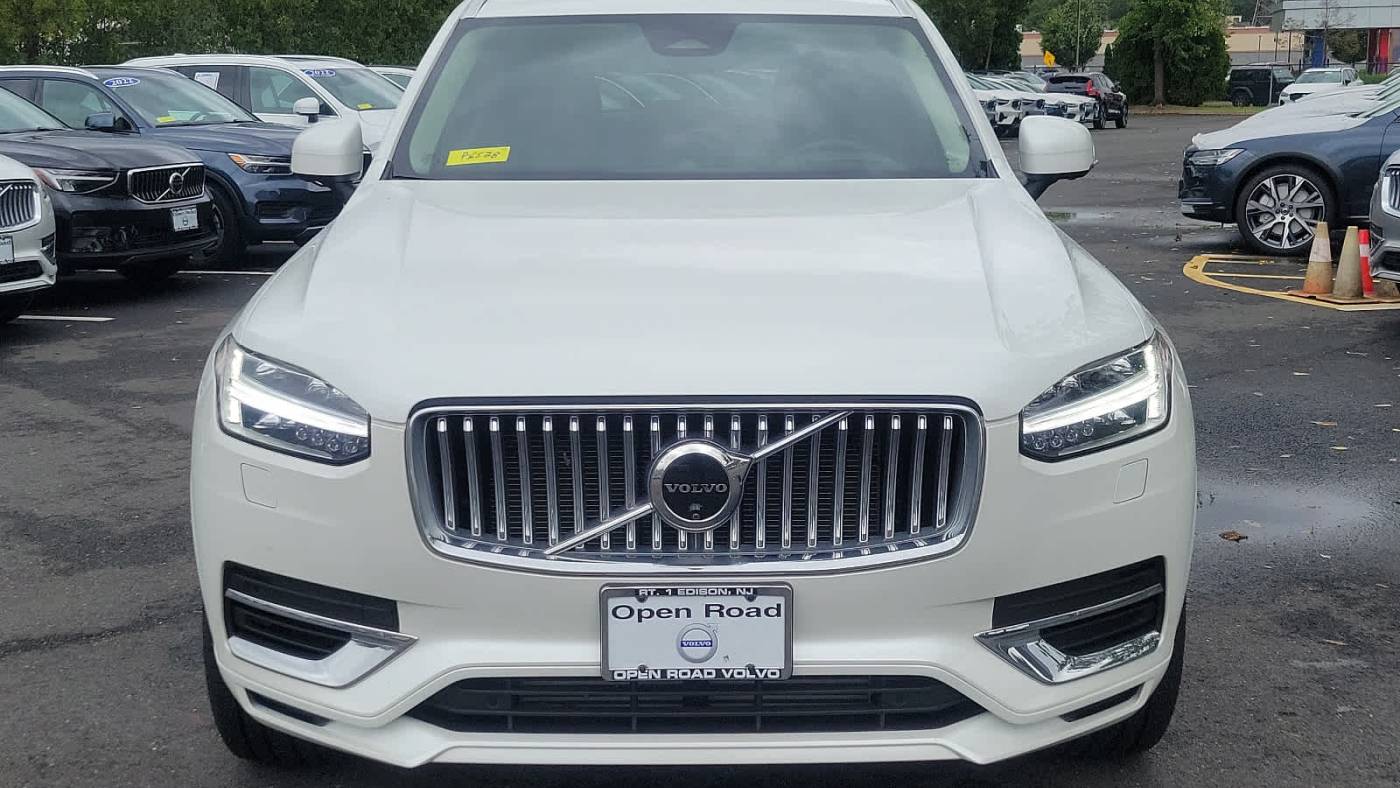 2024 volvo xc90 recharge t8 ultimate bright theme 6p