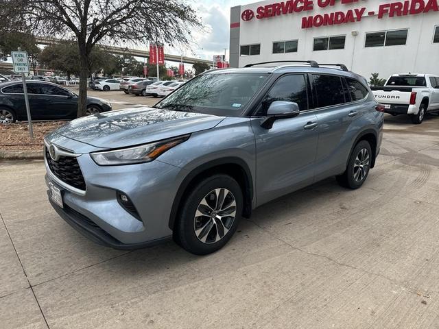 2020 toyota highlander xle