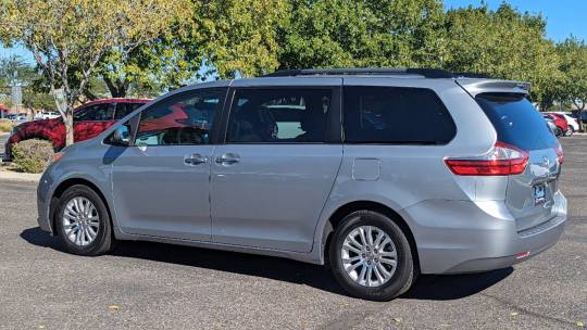 2016 Toyota Sienna