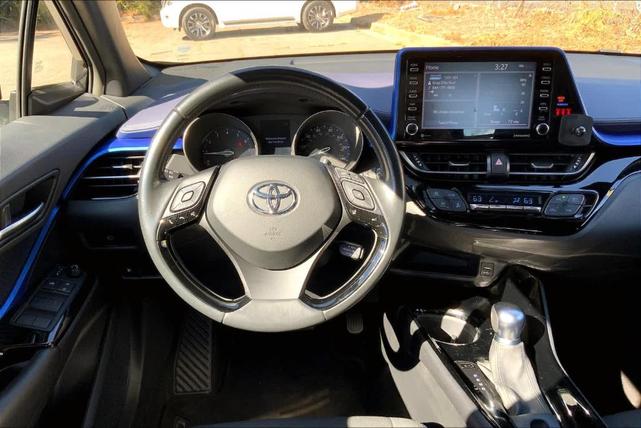 2021 toyota c-hr xle