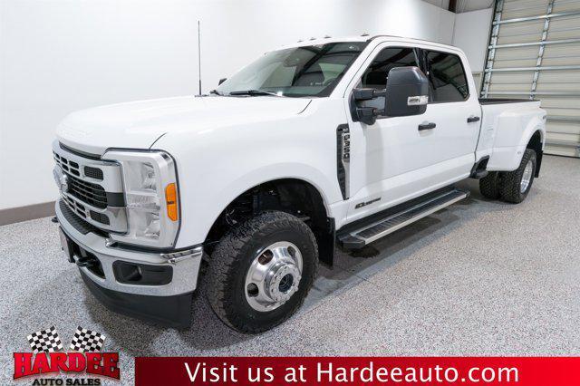 2023 ford f-350 xlt