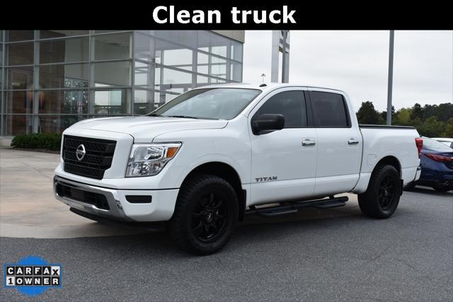 2021 nissan titan sv