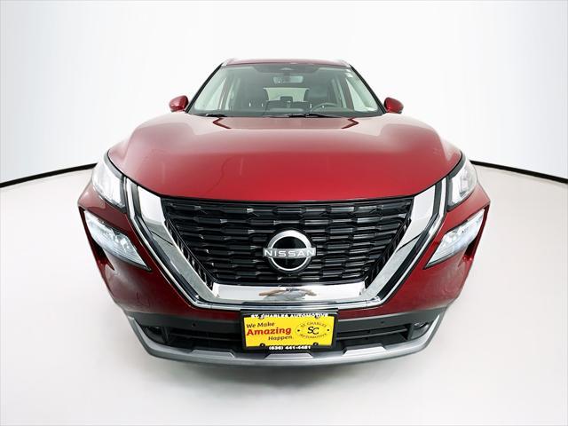 2022 nissan rogue sl