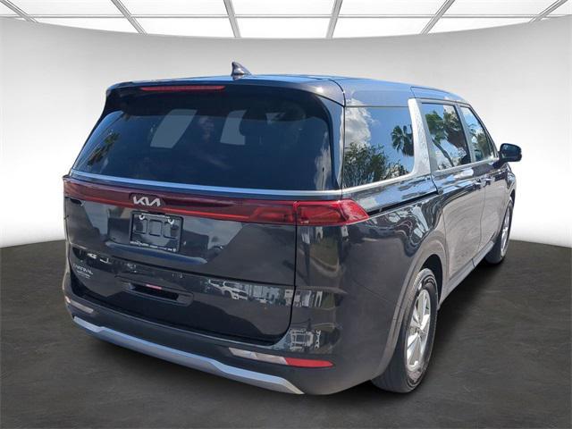 2024 kia carnival lx