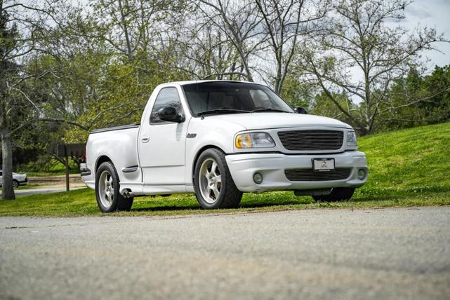 1999 ford f-150 svt lightning flareside