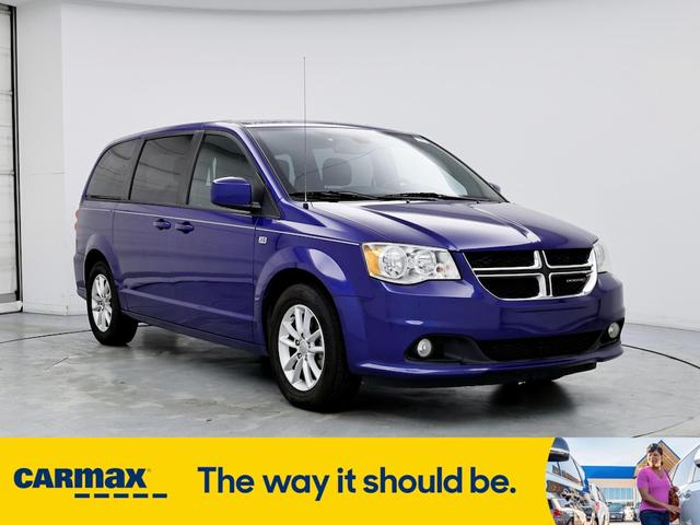 2019 dodge grand caravan se