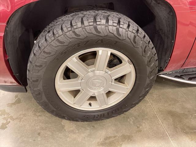 2010 cadillac escalade base