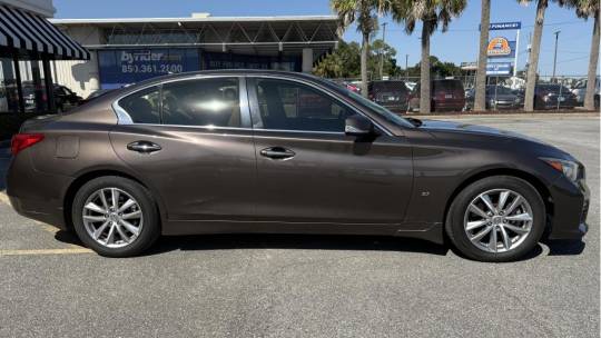 2015 Infiniti Q50