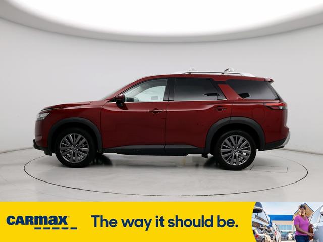 2023 nissan pathfinder sl