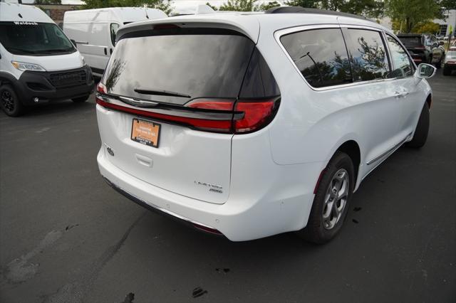 2022 chrysler pacifica limited