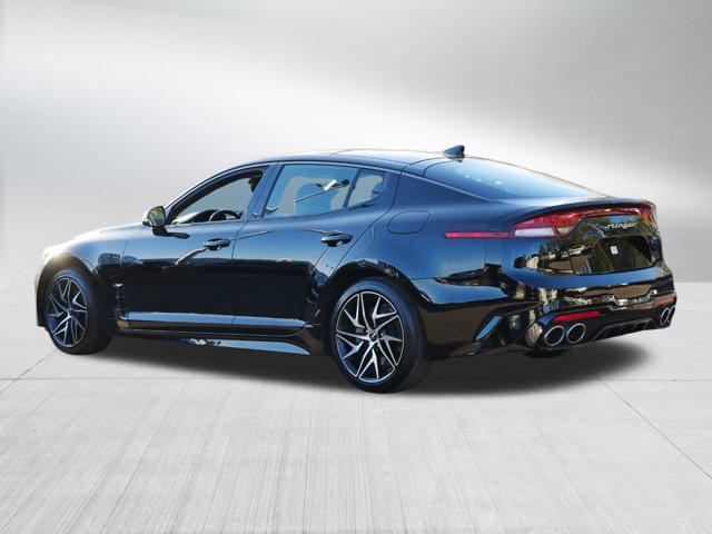 2023 kia stinger gt-line