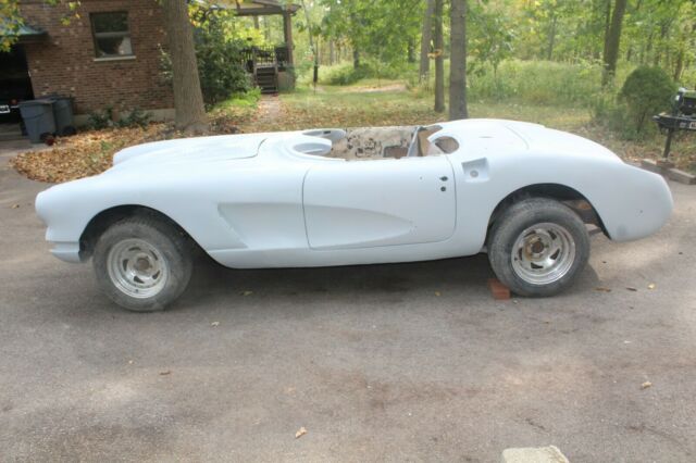 1958 chevrolet corvette project restomod race car