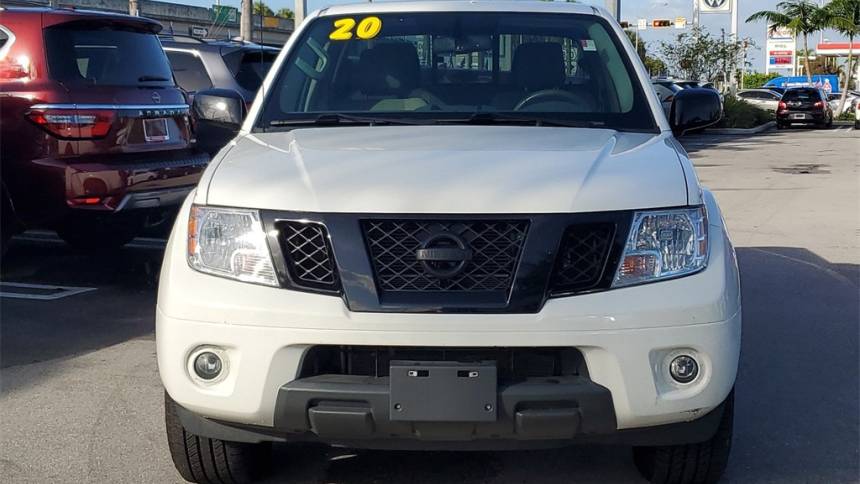 2020 nissan frontier sv