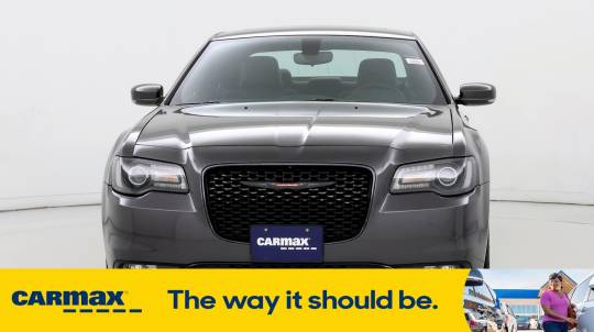 2023 Chrysler 300