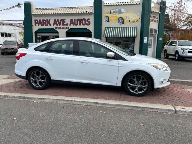2013 ford focus se