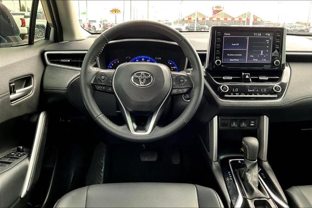 2022 toyota corolla cross xle
