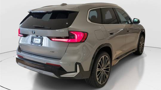 2025 BMW X1