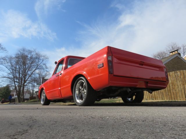 must see 1972 hugger orange gmc short/bed lowered built small block real sharp!