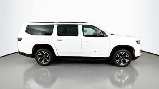 2023 Jeep Wagoneer