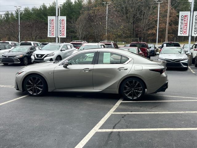 2021 lexus is 350 base