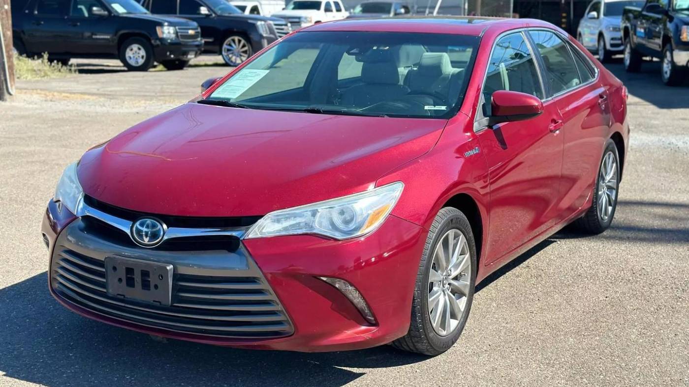 2015 toyota camry hybrid xle