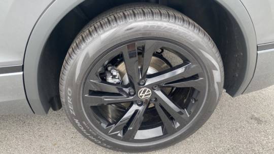 2024 Volkswagen Tiguan se r-line