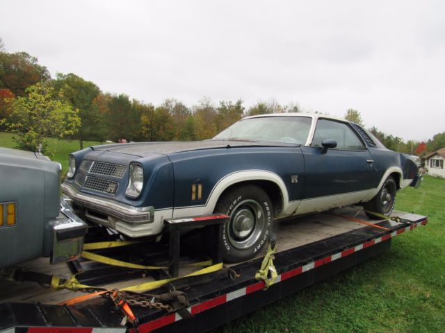 pair of chevy chevelle s3 laguna malibu classic cars ! 305 350 swivel buckets