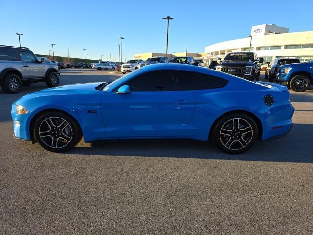 2022 ford mustang gt premium