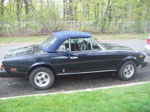 1980 1/2 fiat 2000 spider pinifarina