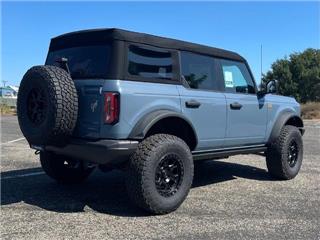2023 Ford Bronco base advanced
