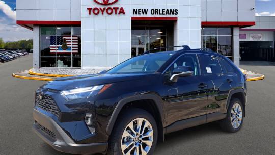 2024 Toyota RAV4 xle premium