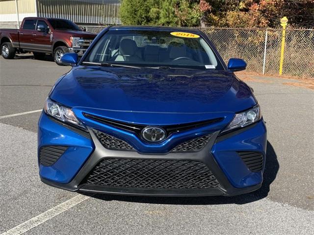 2018 toyota camry se