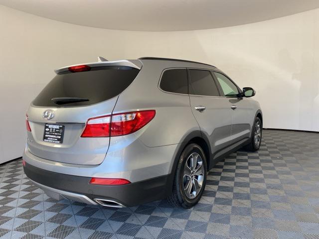2016 hyundai santa fe se