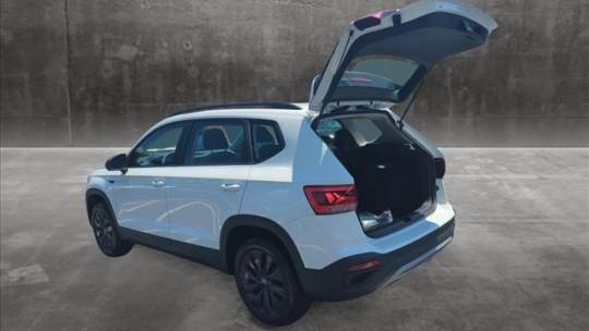2024 Volkswagen Taos
