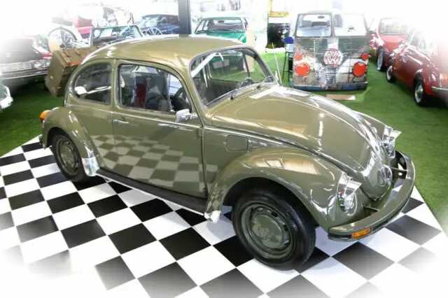 1984 volkswagen beetle - classic