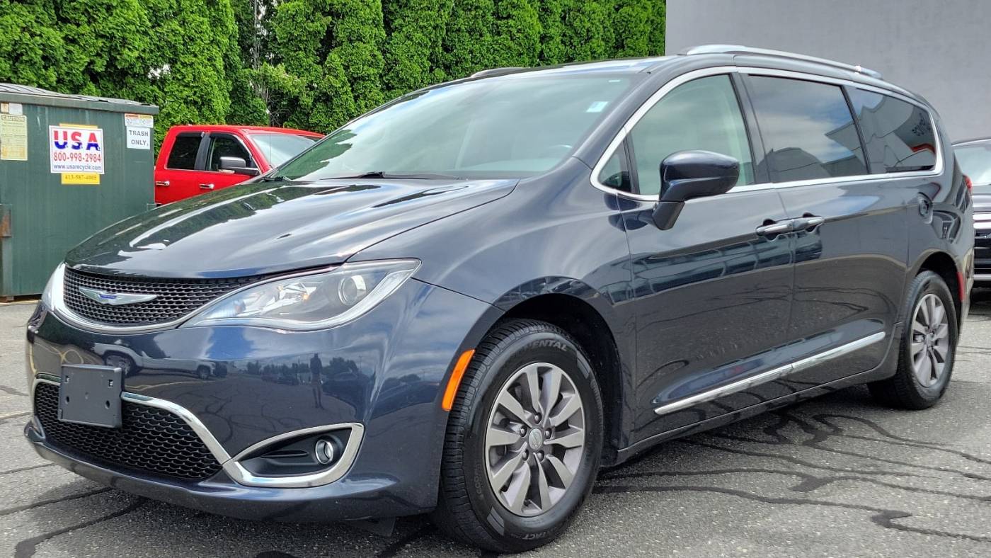 2019 chrysler pacifica touring l plus
