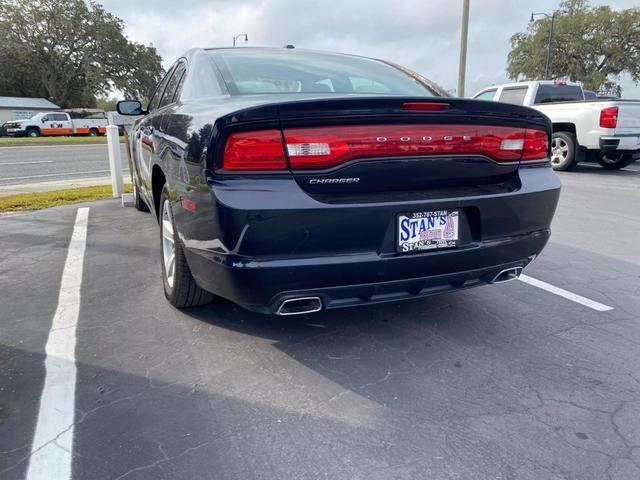 2011 dodge charger base