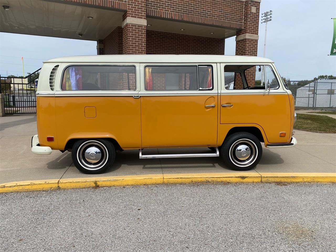 1971 volkswagen transporter