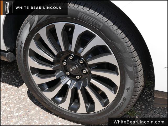 2024 lincoln navigator black label
