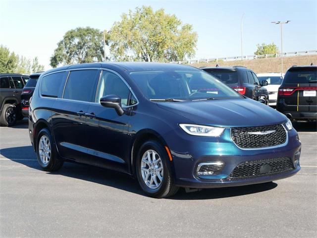 2023 chrysler pacifica touring l