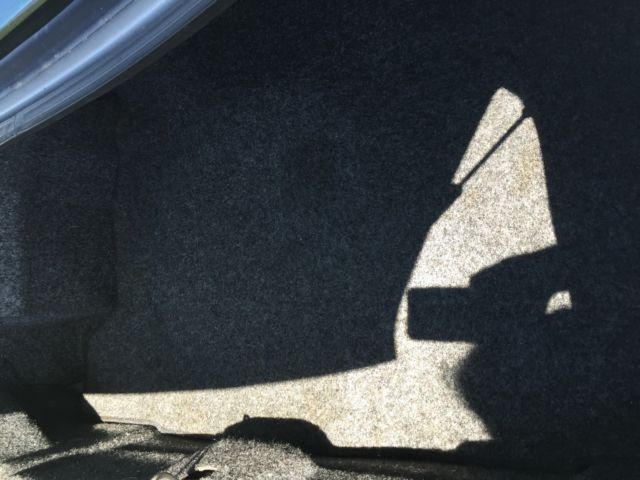 1990 silver 2-dr hardtop coupe