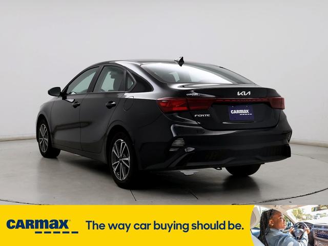 2022 kia forte lxs