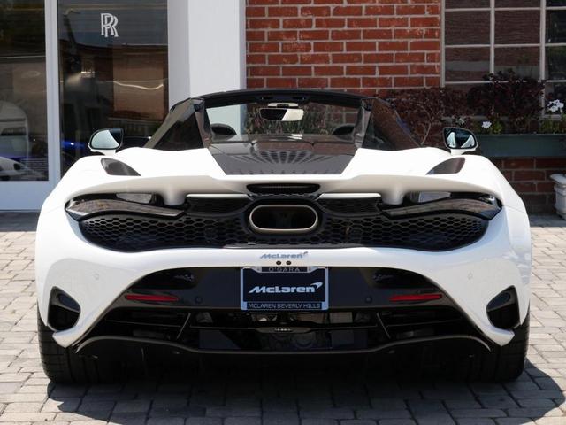 2024 mclaren 750s