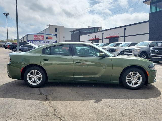 2022 dodge charger sxt