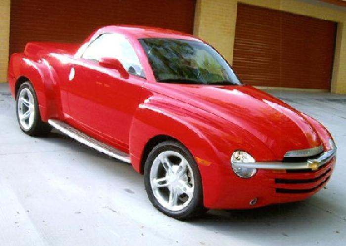 2003 chevrolet ssr hardtop convertible / red / 41,000 miles in crosby, tx