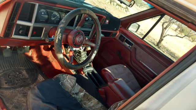 1986 jeep comanche custom x 4x4