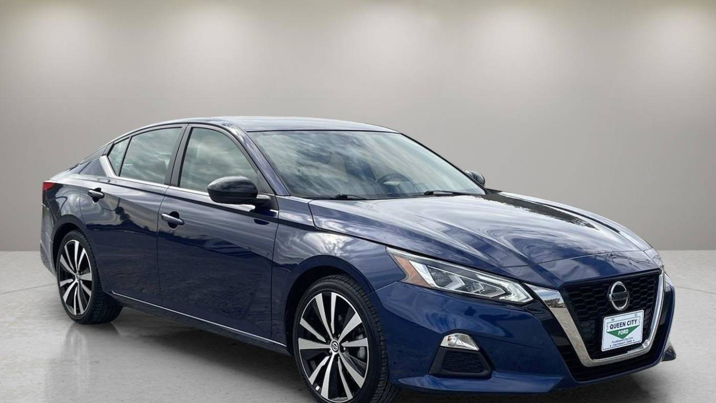 2022 nissan altima 2.5 sr