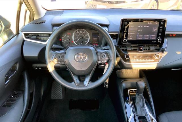 2022 toyota corolla le